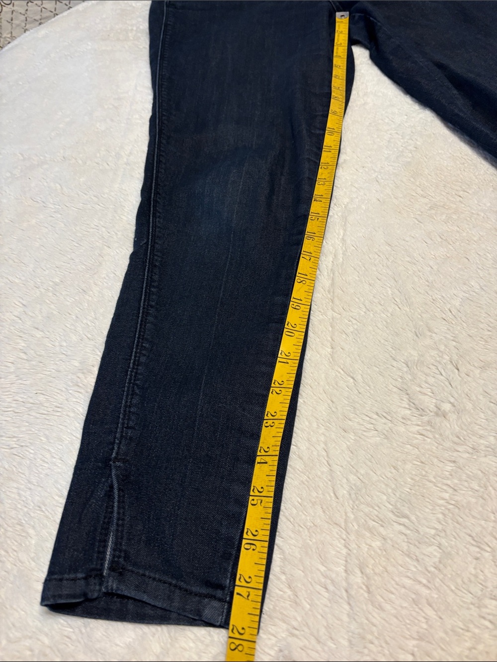 Democracy Women's Skinny Jeans in Dark Indigo Sz 10 - Picture 4 of 6